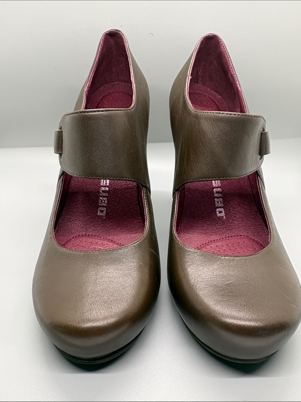 Tsubo Brown Mary Jane Heels with Pink Insole